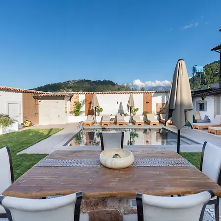 Lejzo - Swimming Pool * Berat