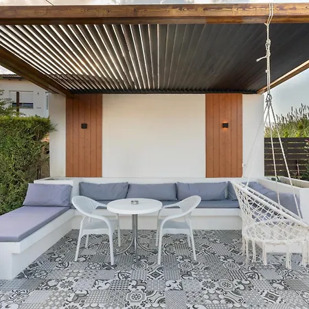 Lejzo - Swimming Pool Apartment Berat