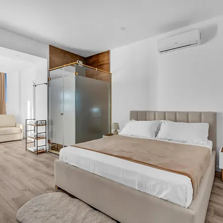 Apartment Lejzo - Swimming Pool