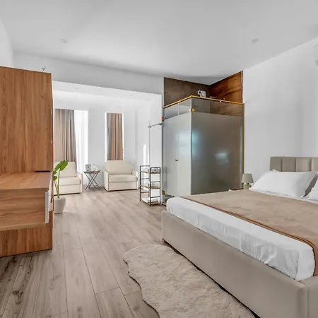 Lejzo - Swimming Pool Apartment Berat