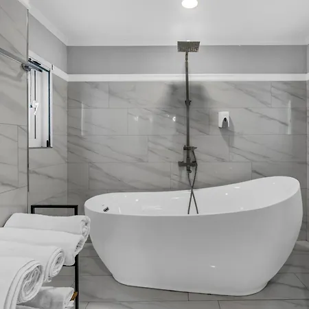 Apartment Lejzo - Swimming Pool